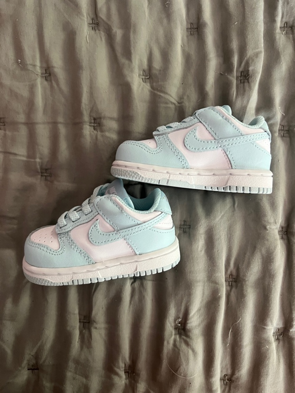Nike Kids Baby Blue and White Dunks 4C